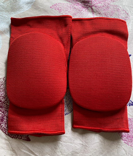 Red knee brace sleeves - sleeves, xl